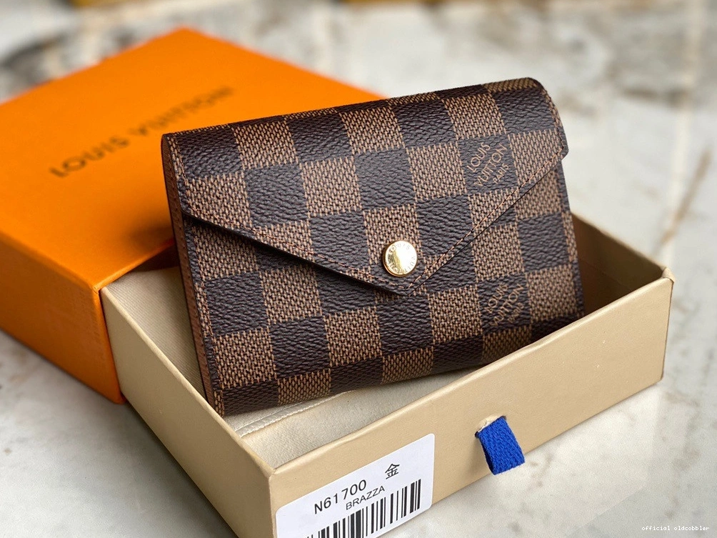 Wallet VICTORINE Louis Vuitton 0805